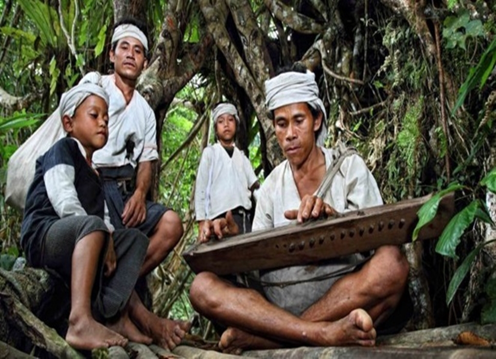 Melihat Kehidupan Suku Baduy, Tolak Uang Miliaran