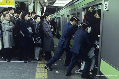 11 Pekerjaan Unik Cuma Ada Di Jepang