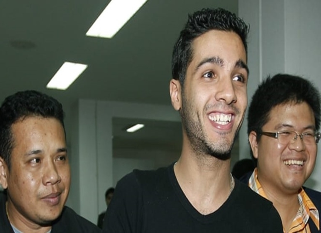 Hamza Bendelladj, Hacker Peretas 200 Bank