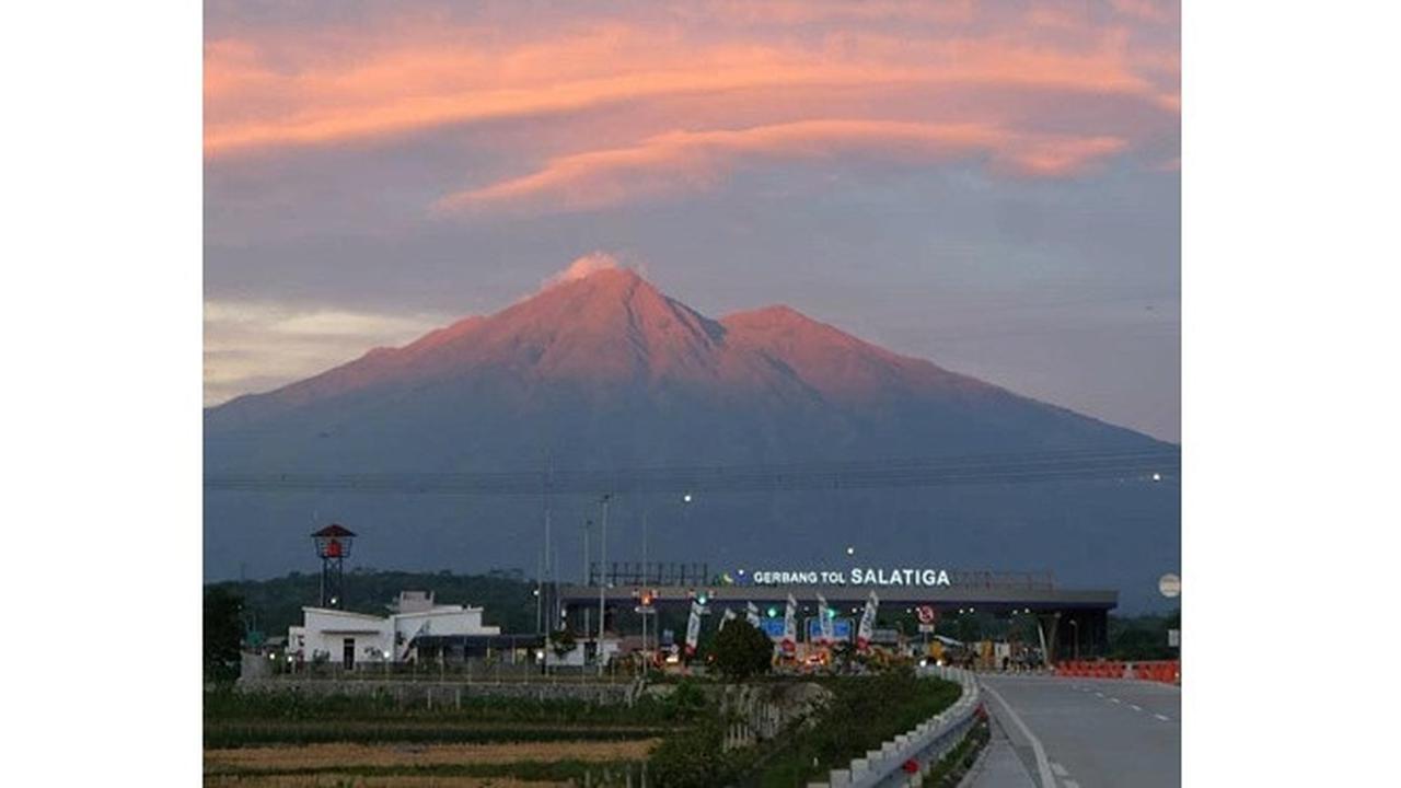 Gerbang Tol Salatiga