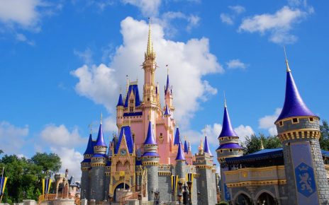 Disney World Akan Merayakan Ulang Tahun Ke-50