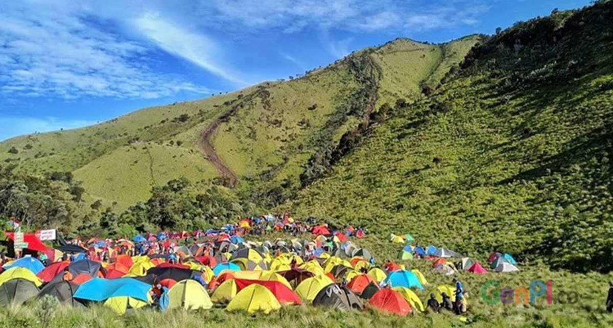 Turis Ukraina Mengalami Hipotermia Saat Mendaki Gunung Merbabu